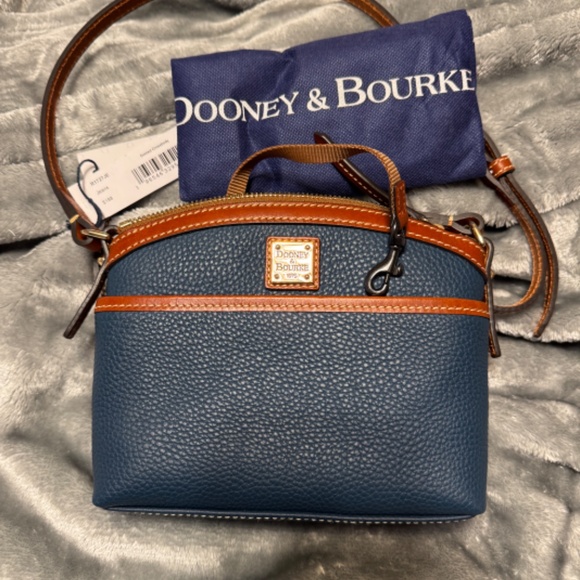 Dooney & Bourke Pebbled Leather Domed Crossbody Purse - Picture 3 of 5